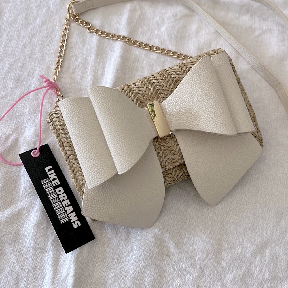 NWT Like Dreams Straw Handbag with Bow